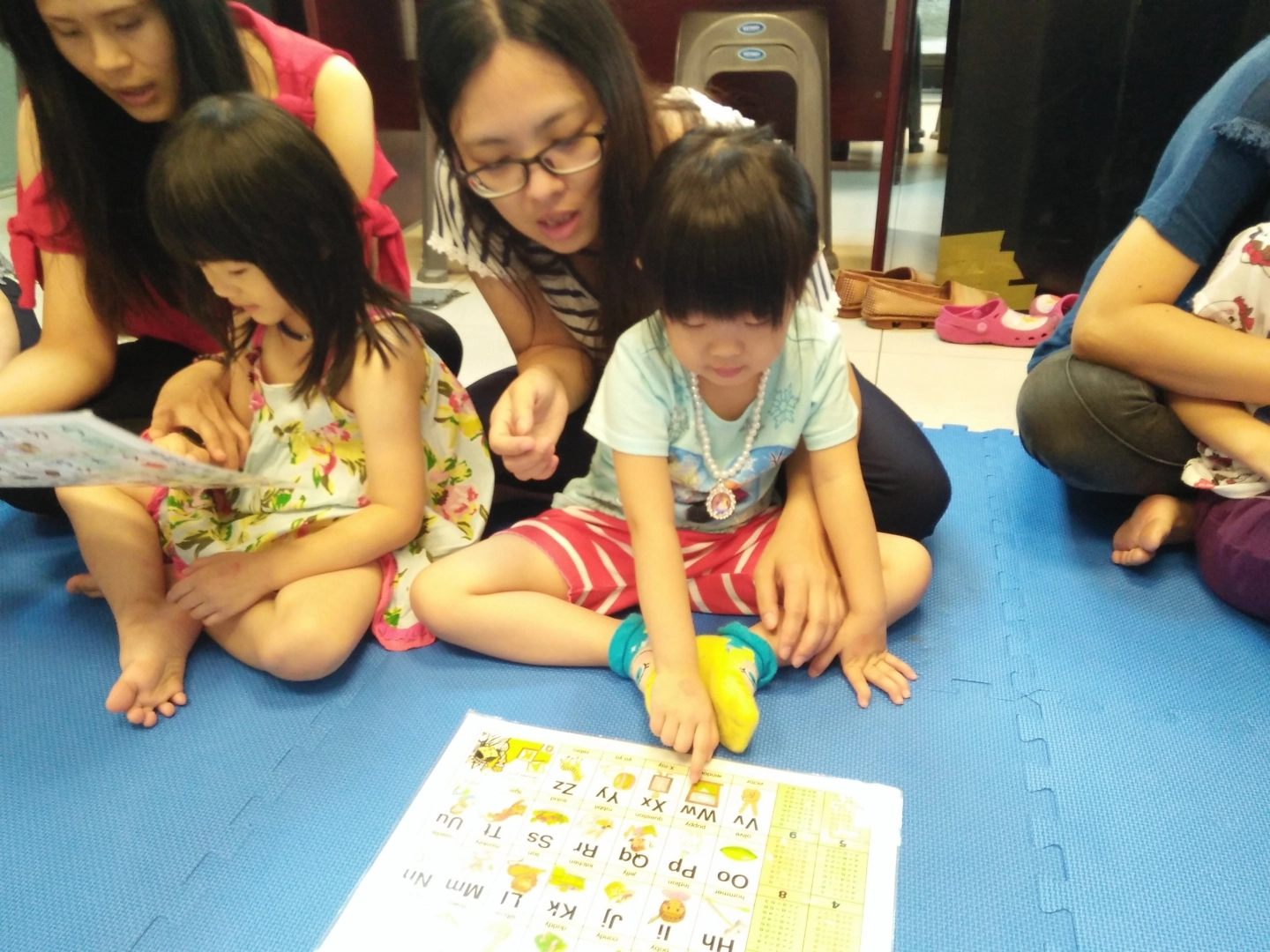 Parent-Child Learning Support Program for Disadvantaged Families
