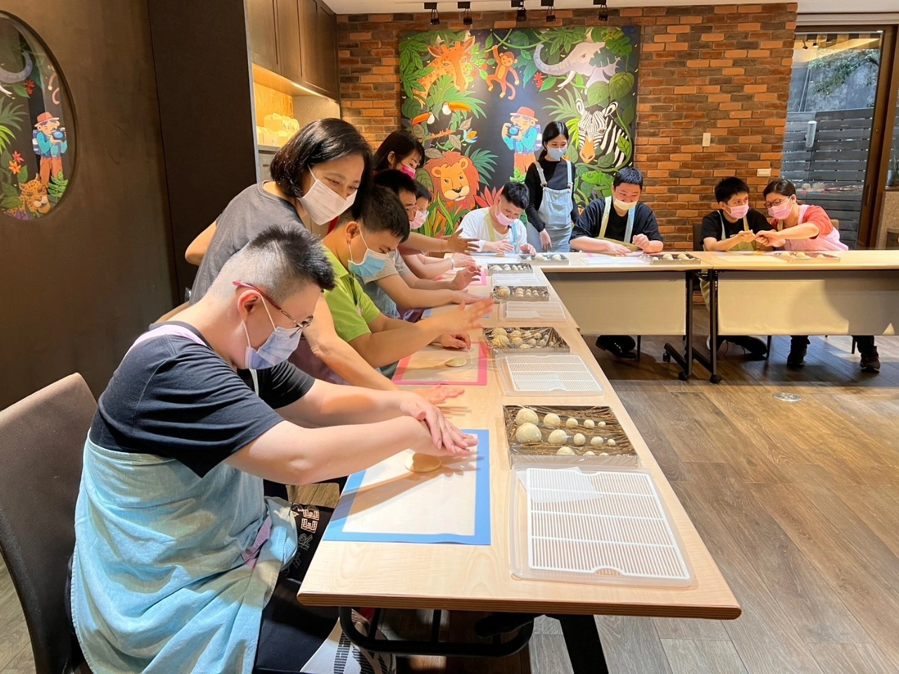 辦理身心障礙烘焙坊體驗活動