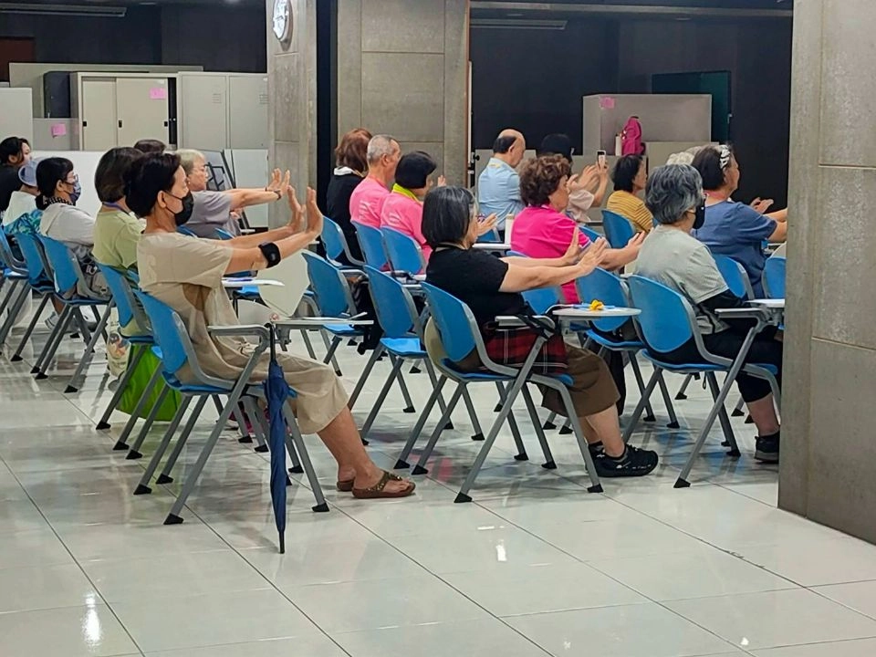 【蔡雪泥公益慈善基金會 X 中山健康中心】第四週課程花絮分享